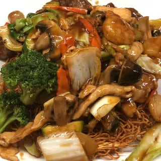 House Special or Shrimp Pad Thai