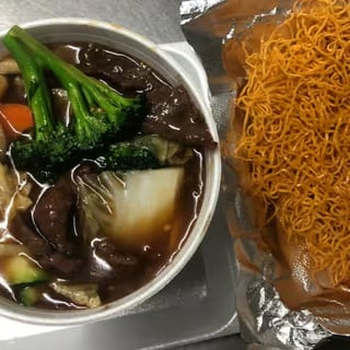 BBQ Pork Crispy Noodles